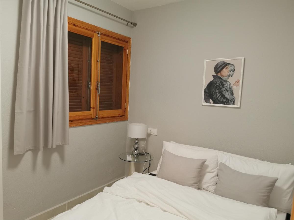 Naufragos Apartament Torrevieja Exteriör bild