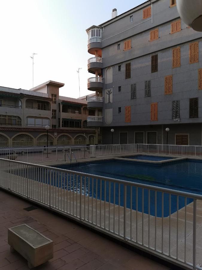 Naufragos Apartament Torrevieja Exteriör bild