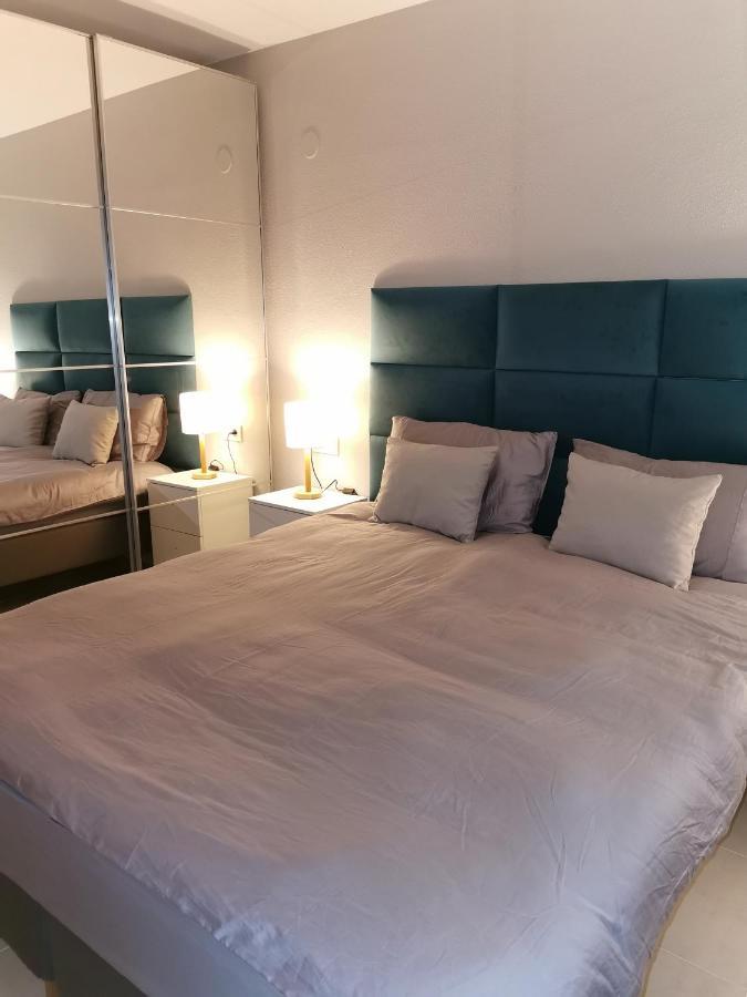 Naufragos Apartament Torrevieja Exteriör bild